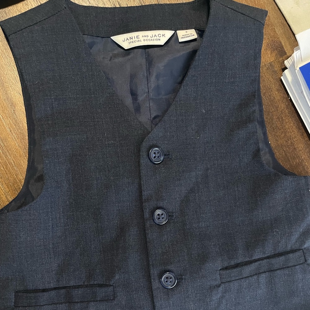 MORE PICTURES FOR THE VEST AND SUIT SET